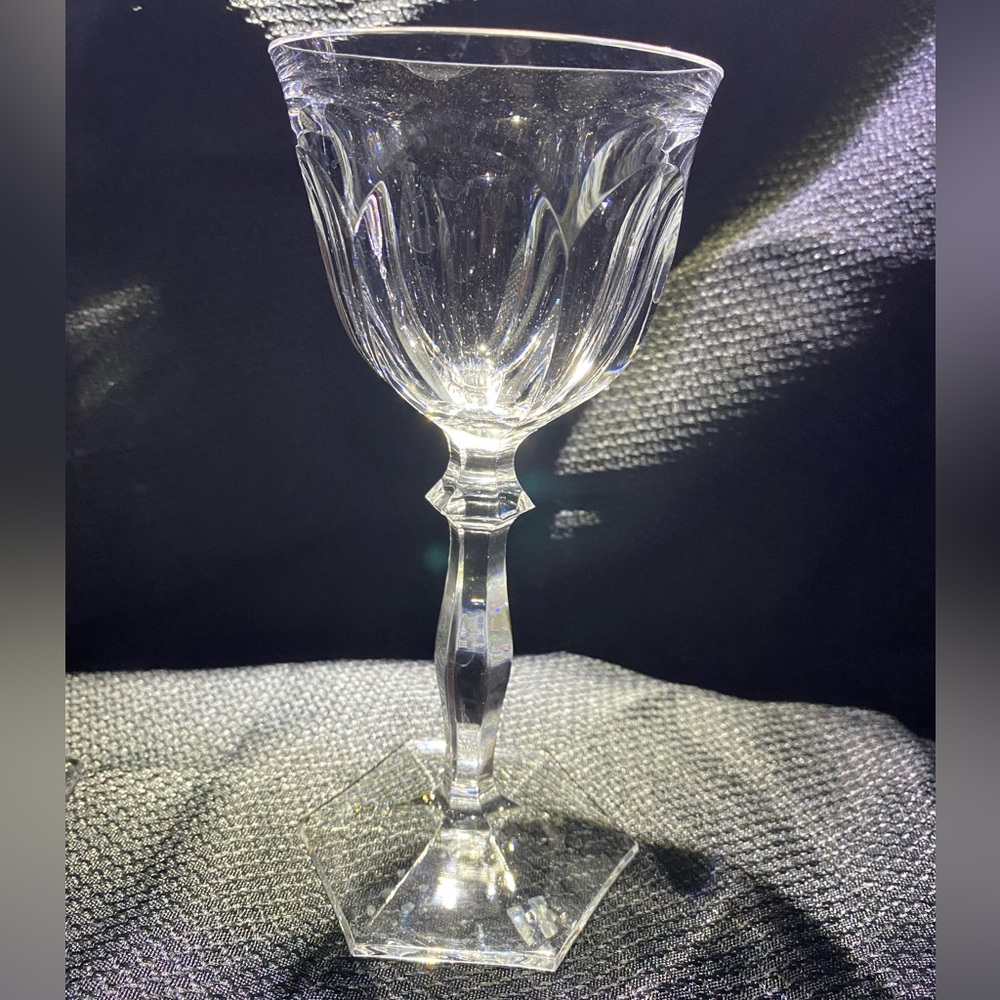 Vintage Crystal wine glasses - Picture 3 of 9